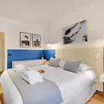 Spacious - 2b-10p - Ac - Marais Paris