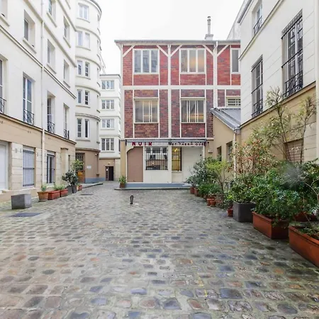 Spacious - 2b-10p - Ac - Marais *