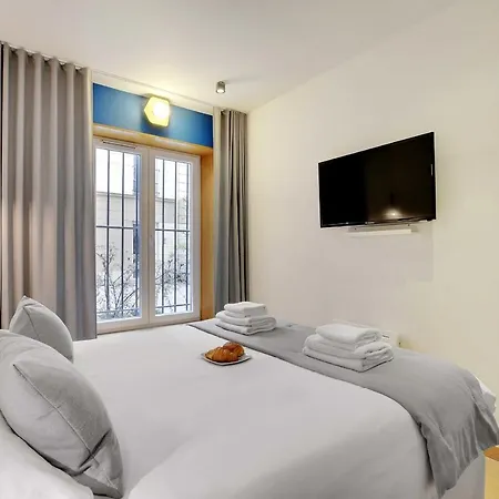 شقة Spacious - 2b-10p - Ac - Marais