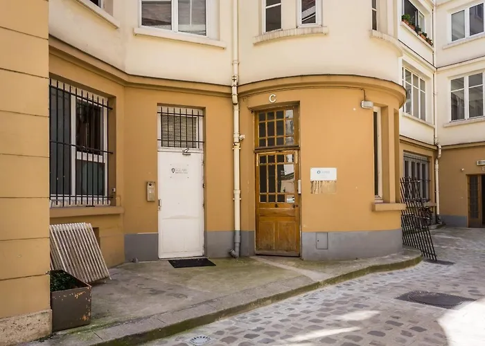 Spacious - 2b-10p - Ac - Marais